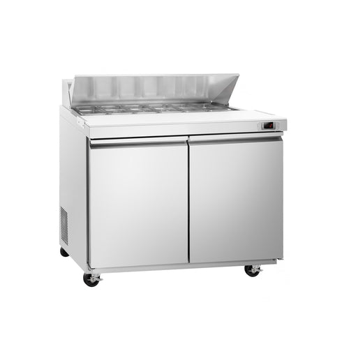 Salaattipöytä American Style PREMIUM - 1 230 mm - 1 340,0 l - 2 ovea - upotus 12x GN 1/6 varten & ruostumattomasta teräksestä kansi - sis. 12x GN 1/6 -astiaa