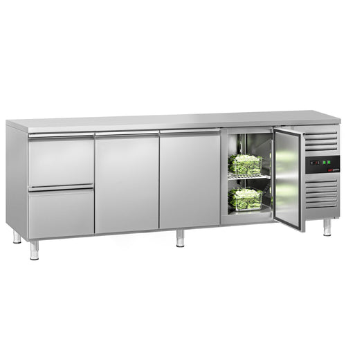 Kylmäpöytä ECO – 2230 x 700 mm – 3 ovea – 2 laatikkoa
